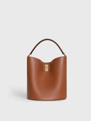 セリーヌ 2021年春の新作バッグ&シューズ発売、アイコンバッグ「16（セーズ）」のバケット型が追加に