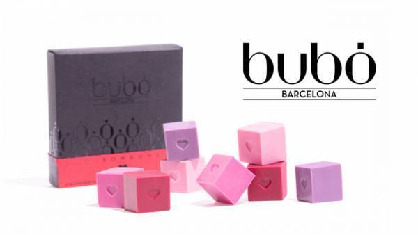 キューブ型のかわいらしいボンボンショコラ。スペインの高級パティスリー「ブボ・バルセロナ」のバレンタイン