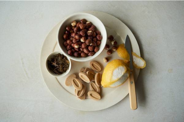 ミスチから白茶色が魅力的なバレンタイン限定フレーバー「Mr. CHEESECAKE Camel praline citron」が登場