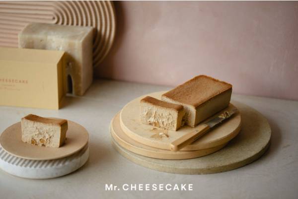 ミスチから白茶色が魅力的なバレンタイン限定フレーバー「Mr. CHEESECAKE Camel praline citron」が登場