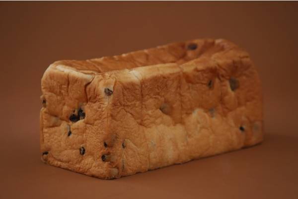 高級食パン専門店「真打ち登場」が戸越銀座にオープン。ケンズカフェ東京とコラボしたチョコ食パンも限定販売