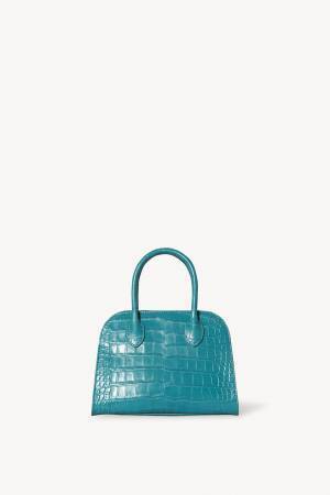 ザ・ロウのポップアップが銀座三越で開催、ウェアやバッグなどのフルラインアップにカスタム受注も