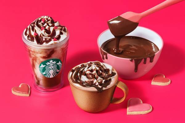 スタバの2021バレンタインビバレッジ「メルティ 生チョコレート フラペチーノ®」他2種が発売!