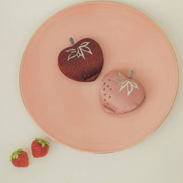 おうちで過ごすバレンタインに「ジェラート ピケ」の大人可愛いいちごプリントのルームウエア