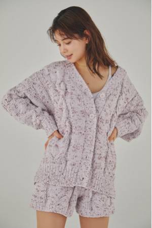 おうちで過ごすバレンタインに「ジェラート ピケ」の大人可愛いいちごプリントのルームウエア