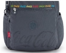 100％再生ペットボトルを使用。キプリングからコカ・コーラとコラボしたバッグコレクションを発売