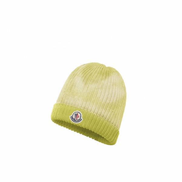 モンクレール 2021春夏メンズ「HOLDING COURT」コレクション、新素材を用いた魅惑的なエフェクト