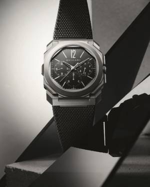 ブルガリの機構の美学を象徴する「オクト フィニッシモ」に新たな1ページを開く新作のスポーツウォッチが誕生