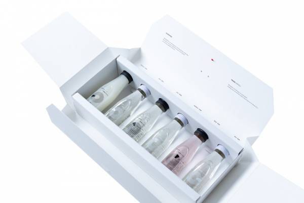 20時から深夜2時まで時間帯に合わせた6銘柄をセレクト。HINEMOSとTRUNK(HOTEL)のコラボによる新しい日本酒ギフト