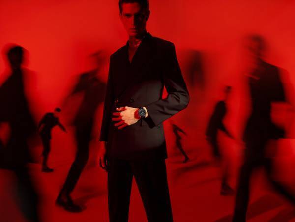 ベゼルにはポルシェの刻印。タグ・ホイヤーからアイコニックな2ブランドが融合したスペシャルエディションが登場