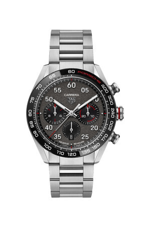 ベゼルにはポルシェの刻印。タグ・ホイヤーからアイコニックな2ブランドが融合したスペシャルエディションが登場