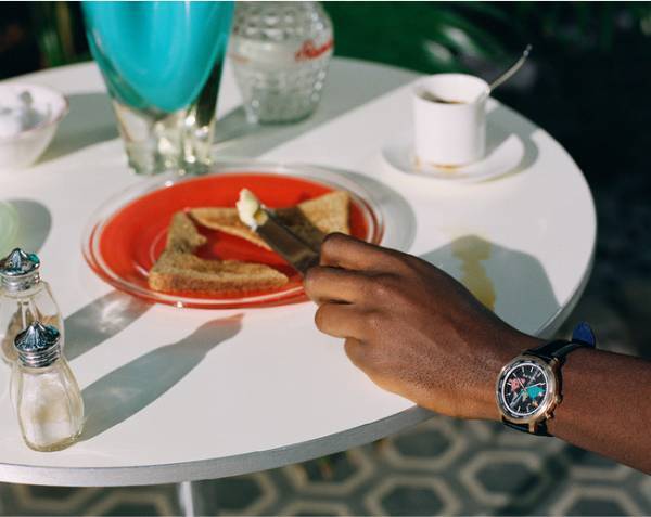 ポール・スミスの新作ウォッチは世界各都市の時刻表示やソーラーテックなど旅にふさわしい機能を搭載