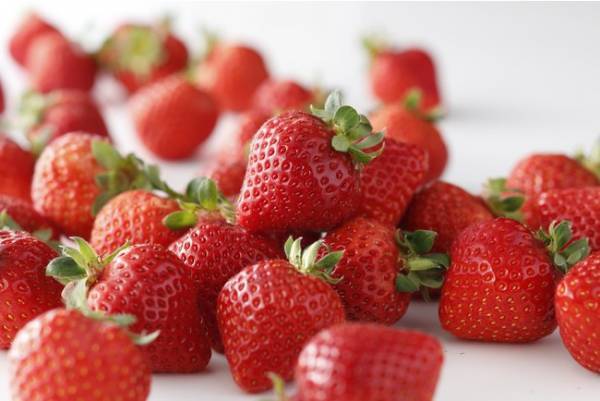 ニューオータニのデラックスルームが「いちごルーム」に! ジェラピケの新作パジャマも付いたおこもりホテルステイ