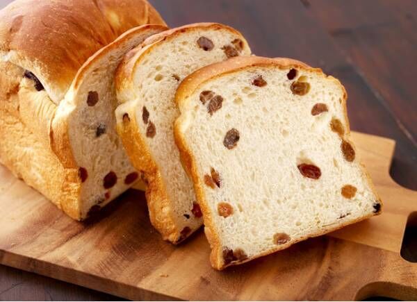 ル ビアンの関西店舗で北海道産小麦とマスカットレーズンを使ったもっちり食感の生食パンを発売