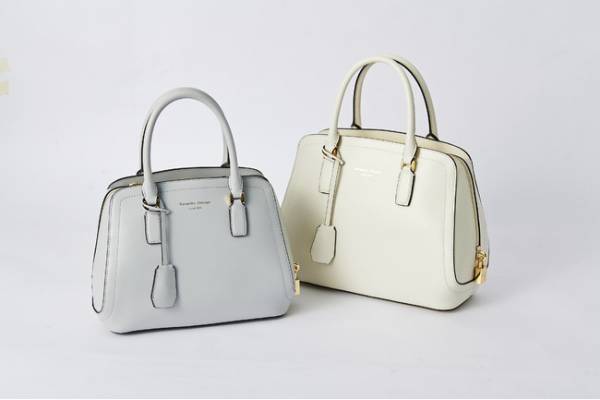 春の爽やかな空気を感じるパステルカラー。サマンサタバサから2021年 春の新作コレクションが登場