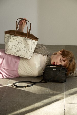 春の爽やかな空気を感じるパステルカラー。サマンサタバサから2021年 春の新作コレクションが登場