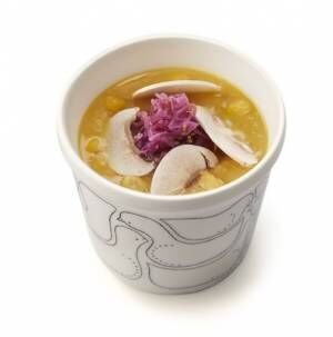 スープストックとミナ ペルホネンがコラボ。皆川明描きおろしのスープカップでオリジナルスープを味わう