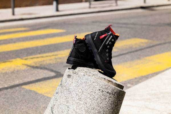 都市探検でも活躍する一足。パラディウムからミリタリーテイストあふれるキャンバスブーツが登場