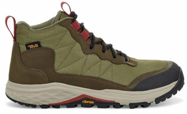 アウトドアビギナーから本格派まで充実のラインアップ。Tevaから 「HIKE COLLECTION」 が登場