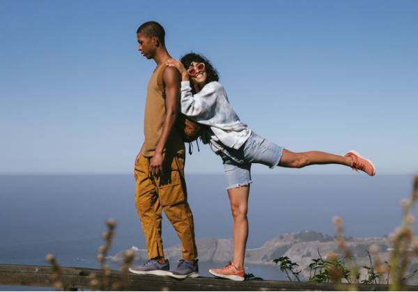 アウトドアビギナーから本格派まで充実のラインアップ。Tevaから 「HIKE COLLECTION」 が登場