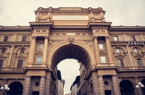 写真家・笠原秀信が旅をテーマにしたオンラインExhibition「THE ROAD」を開催。第2弾はイタリア・フィレンツェ