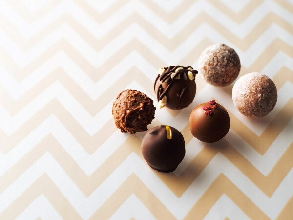 世界から選りすぐりの100以上のブランドが集う、高島屋のバレンタインデー 2022「アムール・デュ・ショコラ」