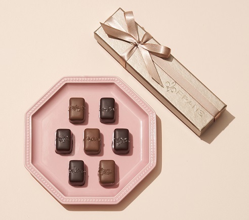 銀座三越のバレンタインイベント「Ginza Sweets Collection 2022」担当に聞いたおすすめのチョコレートとは?