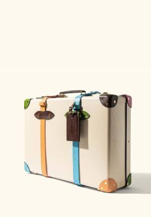 伊勢丹新宿店メンズ館でグローブ・トロッターとGOLF le FLEUR*のコラボアイテムを販売するポップアップショップを開催