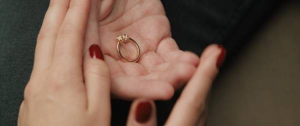 ピアジェが新作スパイ・アクション映画「355」とのウォッチ＆ジュエリーパートナーシップを発表