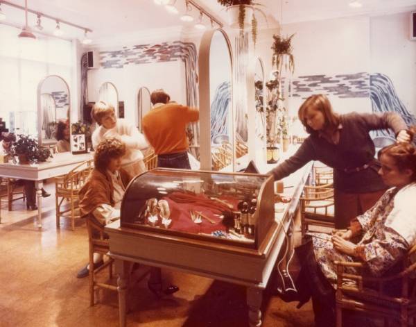 エリザベス女王が愛用するフレグランスブランド「モルトンブラウン」のすべてを公開する展示イベントが南青山で開催