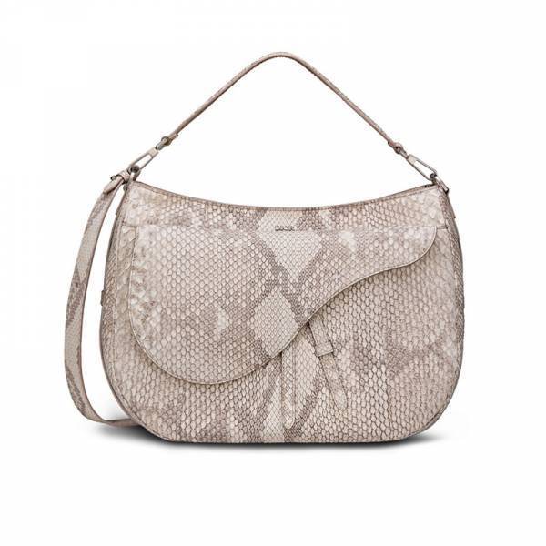 新宿伊勢丹でディオール サマー 2022 メンズ コレクションにフォーカスしたポップアップを開催中