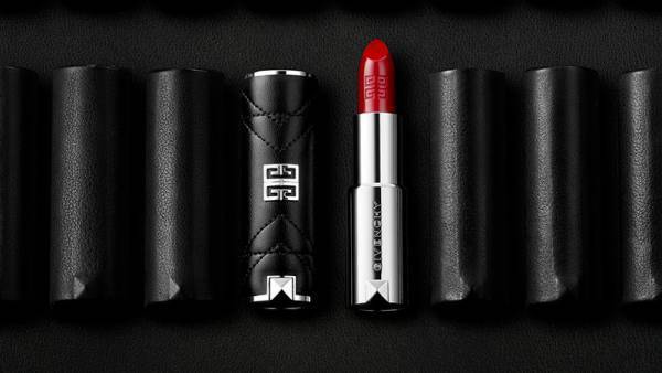 ジバンシィのバッグ「アンティゴナ」にインスパイアされたアバンギャルドで構築的な限定メイクアップ コレクションが登場