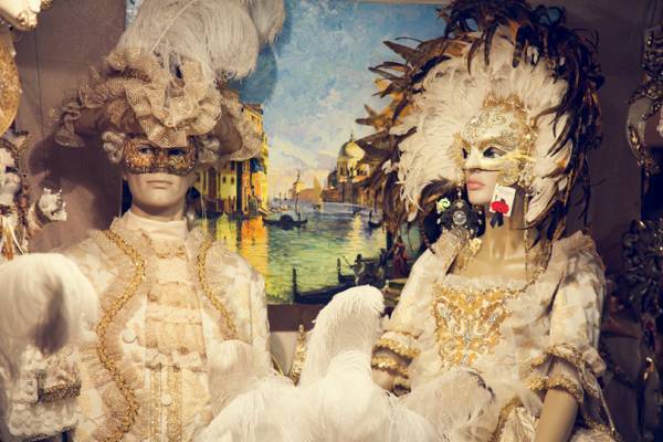 写真家・笠原秀信による旅をテーマにしたオンラインExhibition「THE ROAD」。第3弾はイタリア・ヴェネチア