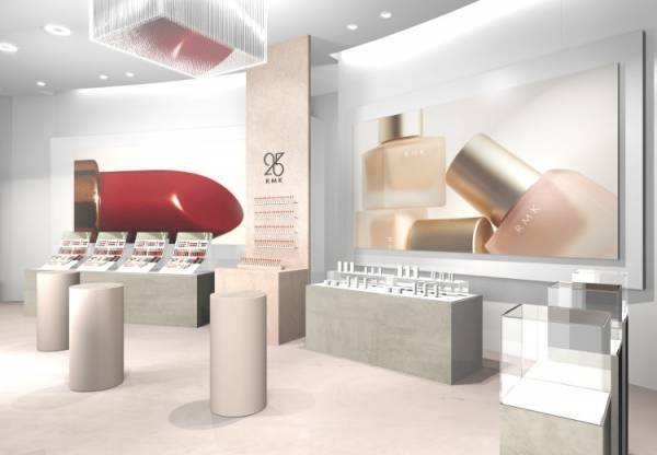 RMKがブランド誕生25周年! RMK AOYAMAが期間限定のディスプレイや、スペシャルコラボドーナツも登場