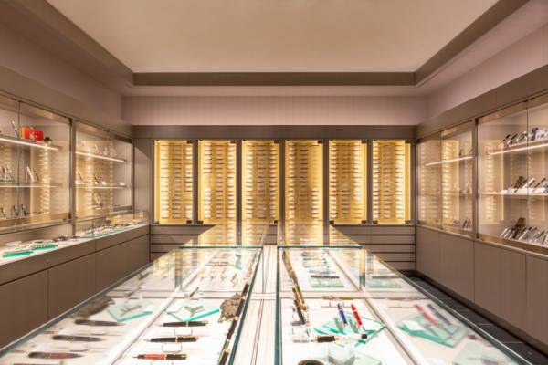 日本橋三越本店 本館5階に待望の「ステーショナリーステーション」が2月26日オープン