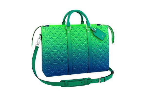 ネオンカラーのグラデーションが斬新な、ルイ・ヴィトンのメンズ新作バッグ&スニーカー