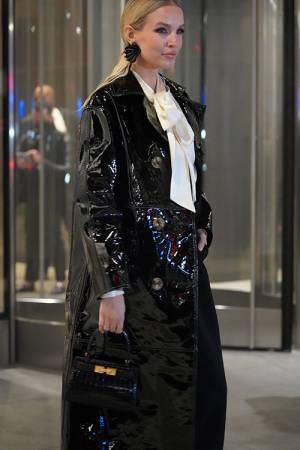 オフランウェイはY2Kスタイル! 2022年秋冬NYファッションウィークのオシャレ業界人スナップ【From cities 世界の都市に憧れて vol.29】