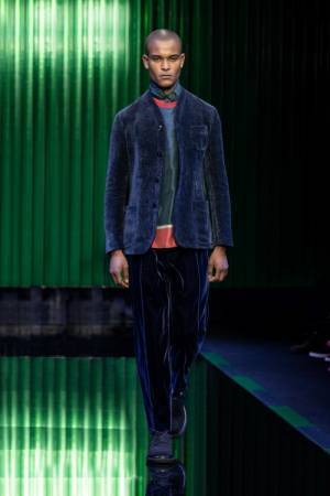 【ルック】ジョルジオ アルマーニ 2022-23秋冬 メンズ＆ウィメンズ コレクション