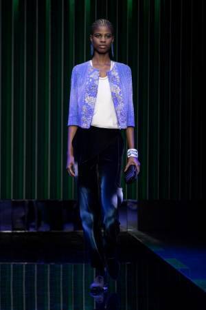 【ルック】ジョルジオ アルマーニ 2022-23秋冬 メンズ＆ウィメンズ コレクション