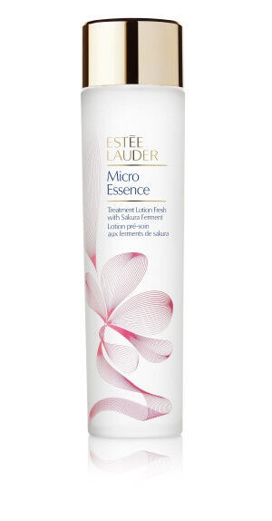 エスティ ローダーのベストセラー化粧水「マイクロ エッセンス ローション」が8年ぶりにアップグレード