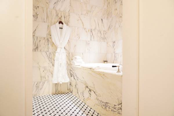 潜入レポート! NYの老舗ホテル「ザ カーライル ローズウッド ホテル」のリニューアルが完成。知る人ぞ知る魅力をご紹介【From cities 世界の都市に憧れて Vol.31】