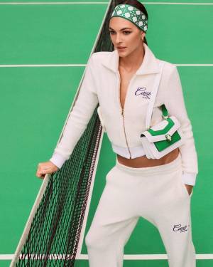 ブルガリが地中海のラグジュアリーな美学をミックスさせたブランド「カサブランカがコラボ」。遊び心あふれるシックなスタイルに昇華