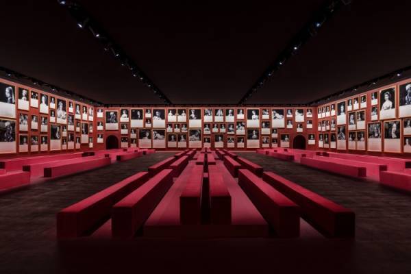 【ルック】マリア・グラツィア・キウリによるディオール 秋冬 2022-2023 コレクション