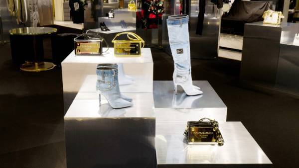 ドルチェ&ガッバーナが新宿伊勢丹 ザ・ステージでポップアップを開催。2022春夏コレクションを先行発売