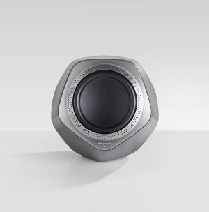 北欧デンマーク発のオーディオブランド「バング＆オルフセン」が新宿伊勢丹本館5階にリニューアルオープン