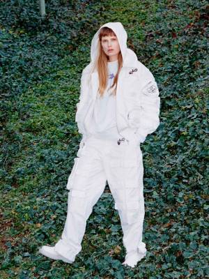 Off-White c/o Virgil Abloh™とストックホルム発の電子楽器メーカーが開発した魔法のスピーカーとアパレルコレクションが完成