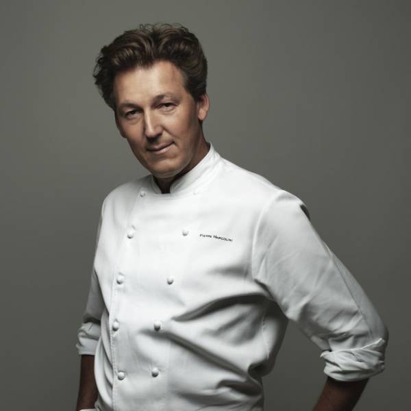 2022年春のテーマは「ストロベリー＆シャンパーニュ」。ピエール マルコリーニのカフェで楽しむ春の限定メニュー