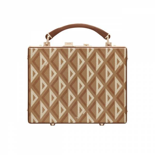 ディオールの卓越した職人技を反映した新作「CD ダイヤモンド」シリーズが登場