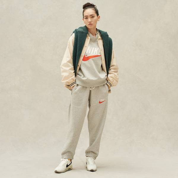 クラシックなカラーリングがどこか懐かしい、ナイキのアパレルコレクション「NIKE TREND CAPSULE」が登場