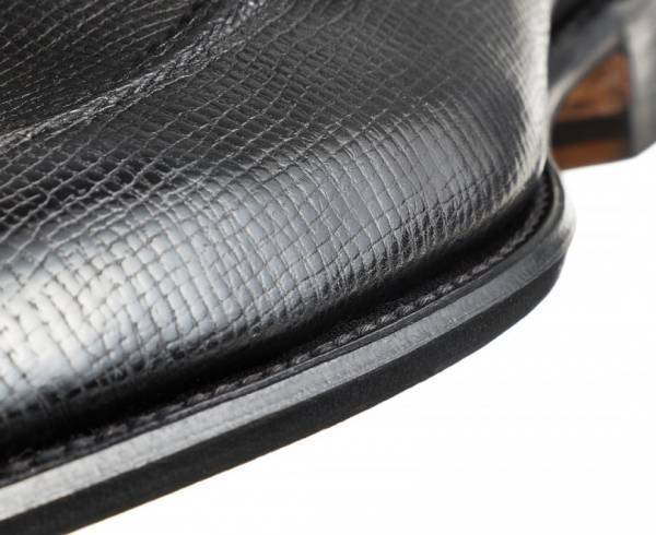 三陽山長からローファータイプの「弥七郎」を20年振りに復刻しアップグレードさせた『謹製 弥七郎』が登場